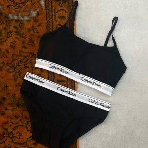ست نیم تنه کاپدار و شورت